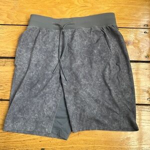 Lululemon Gray License to Train Shorts Medium